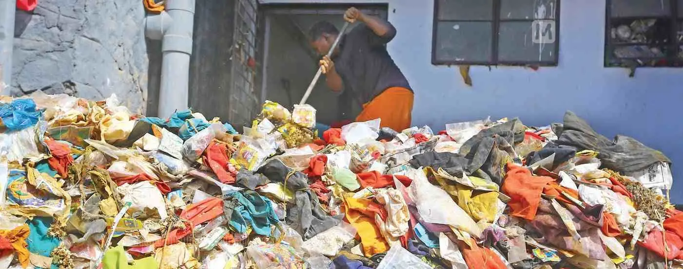Pooja materials being cleared from the Malikappuram area | Photo: Arun Krishnankutty
