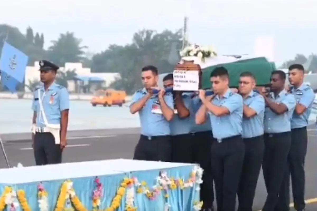 Mortal remains of the deceased pilot brought to Sulur Air Base in Coimbatore (Screengrab: IANS)