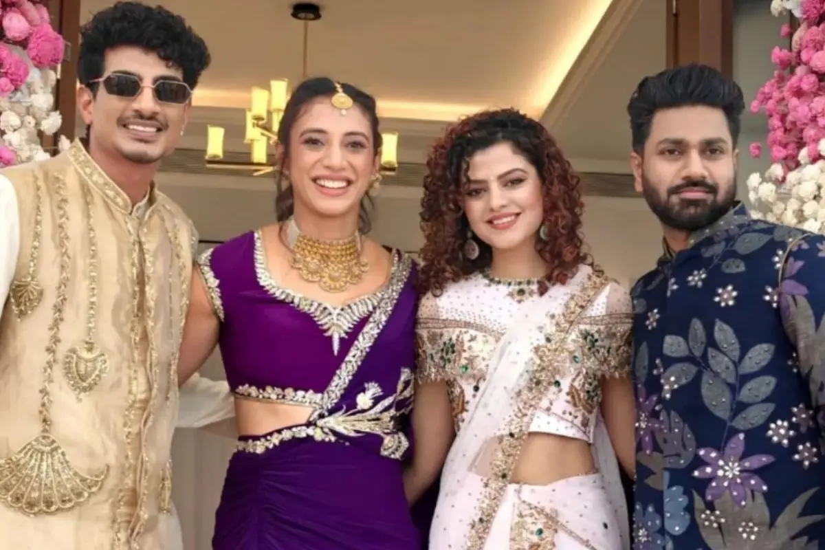 Smriti Mandhana (2nd from Left) and Palash Muchhal (Extreme Left) pose alongside Palash's sister Palak Muchhal and composer Mithoon. Photo: X