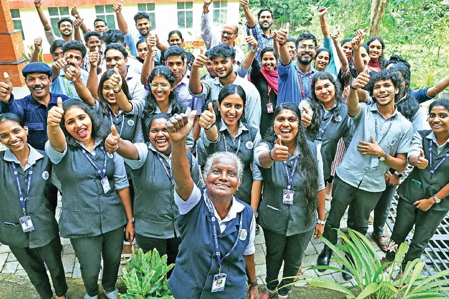 ന്യൂജെൻ വോട്ട്; മാറ്റങ്ങൾ ഫാസ്റ്റാക്കുന്നവർക്ക്