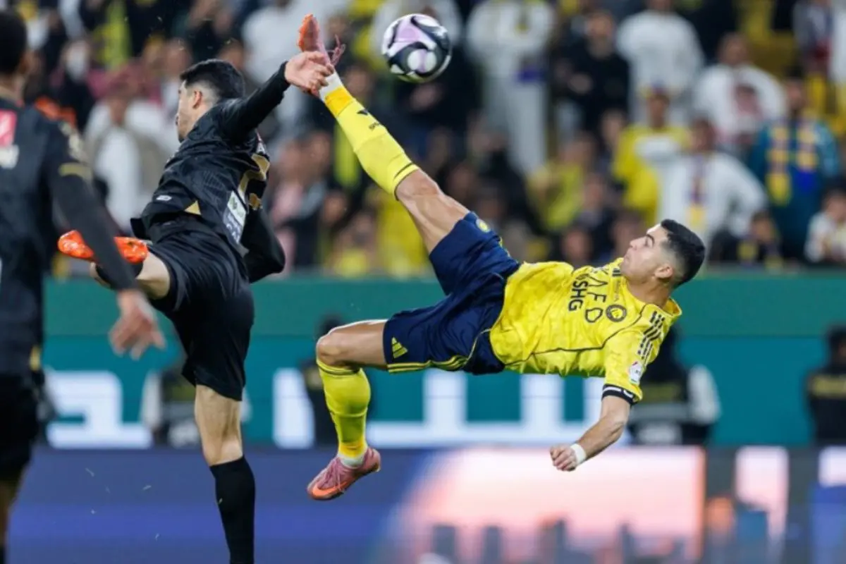 Cristiano Ronaldo's stunning bicycle kick. | Photo: X/@ Fabrizio Romano