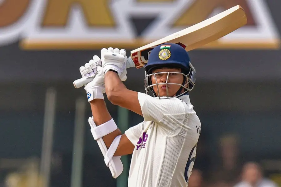 Guwahati Test: India reach 102 for 4 at tea on 3rd day in reply to SA's 489