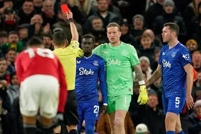 ‘Does not reflect who I am or the values I stand for’: Idrissa Gueye after slapping teammate
