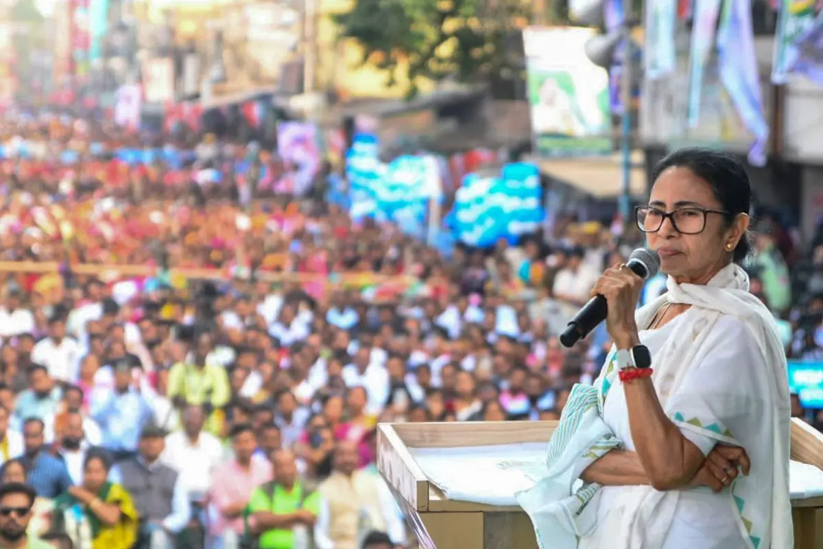 West Bengal Chief Minister Mamata Banerjee addresses a rally, at Bangaon in North 24 Parganas district, West Bengal. (@AITCofficial/X via PTI Photo)