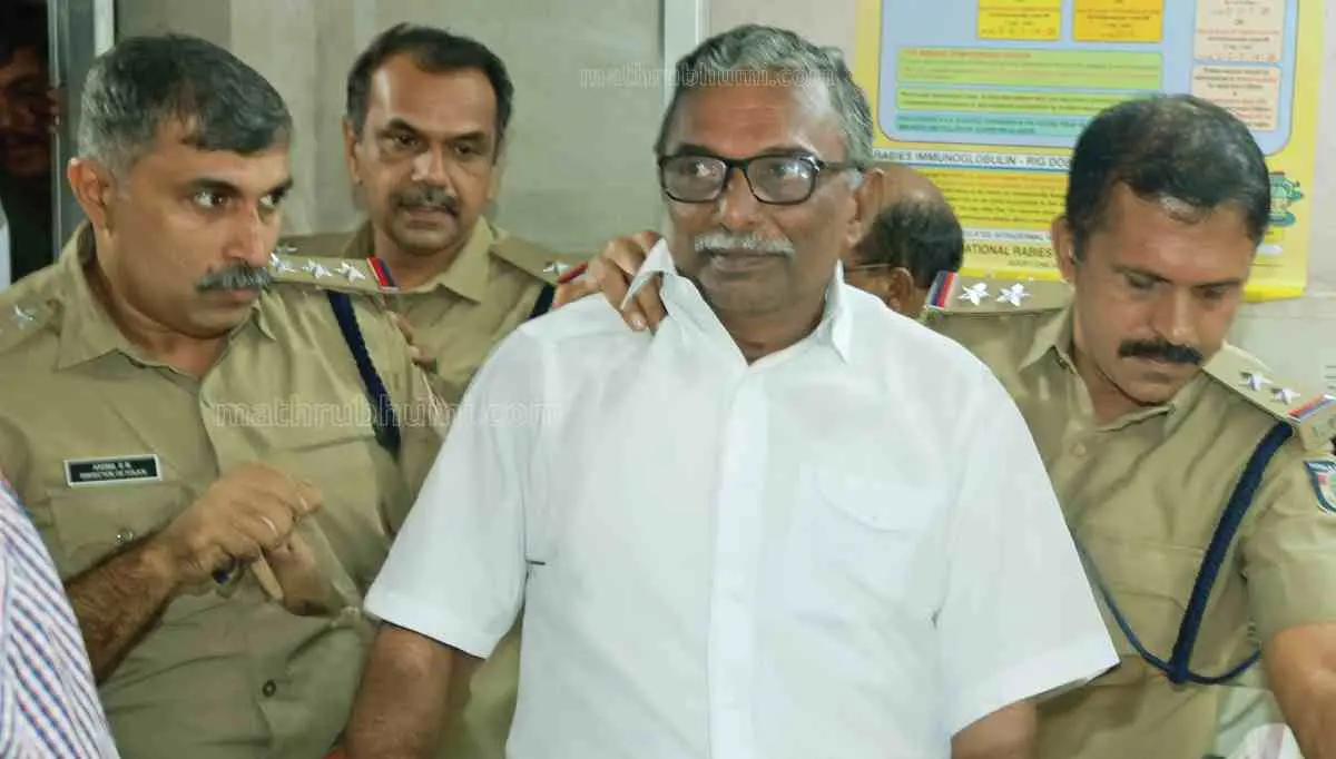 ശബരിമല സ്വര്ണക്കൊള്ള കേസില് അറസ്റ്റിലായ തിരുവിതാംകൂര് ദേവസ്വം ബോര്ഡ് മുൻ പ്രസിഡന്റ് എ പത്മകുമാര് |ഫോട്ടോ:എസ്.ശ്രീകേഷ്