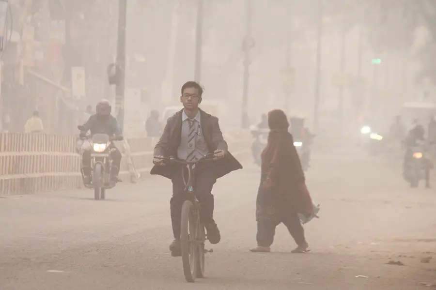 Delhi air quality shows improvement; Stage III restrictions lifted