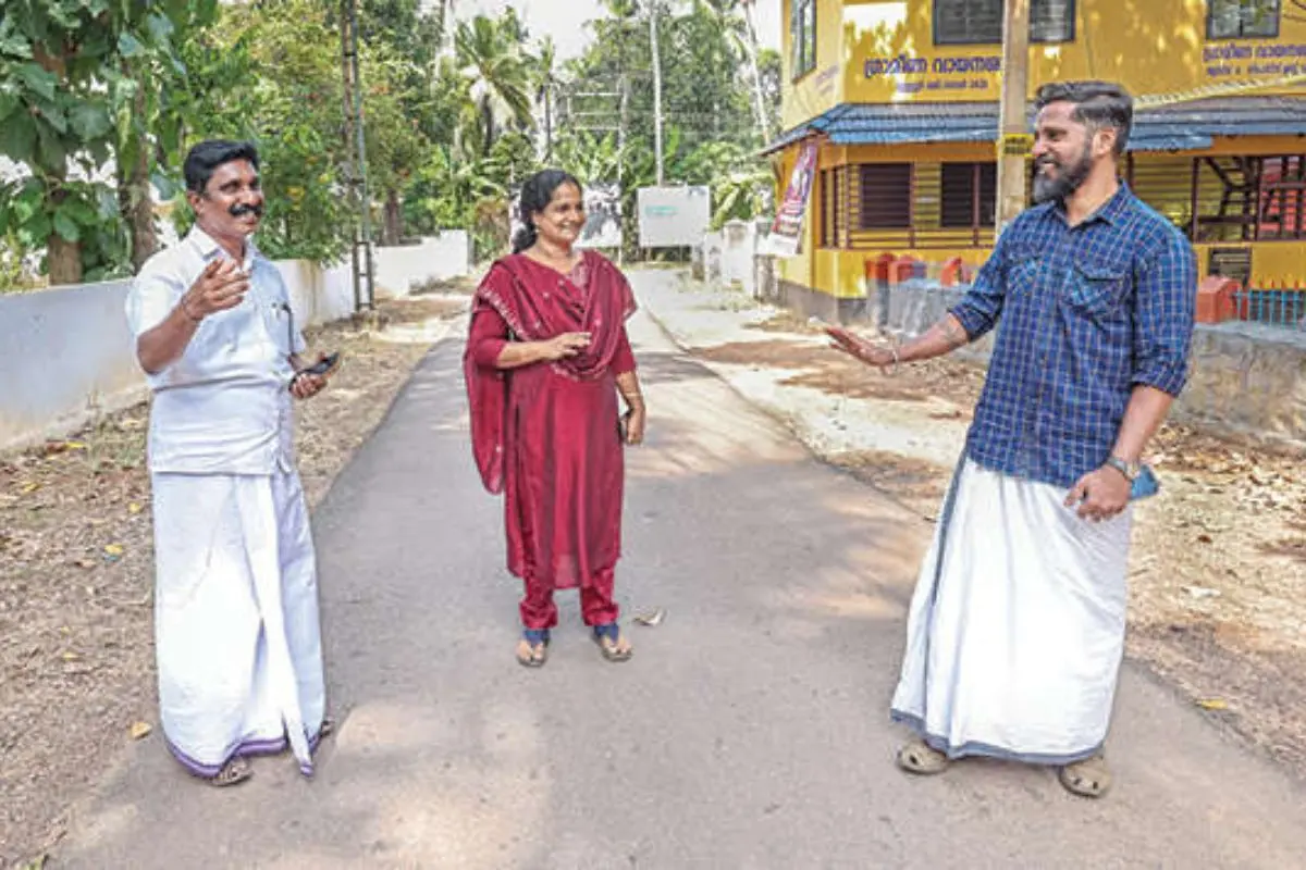 A Satheesan, Soumya Gopinathan and K Praveen |Photo: Mathrubhumi