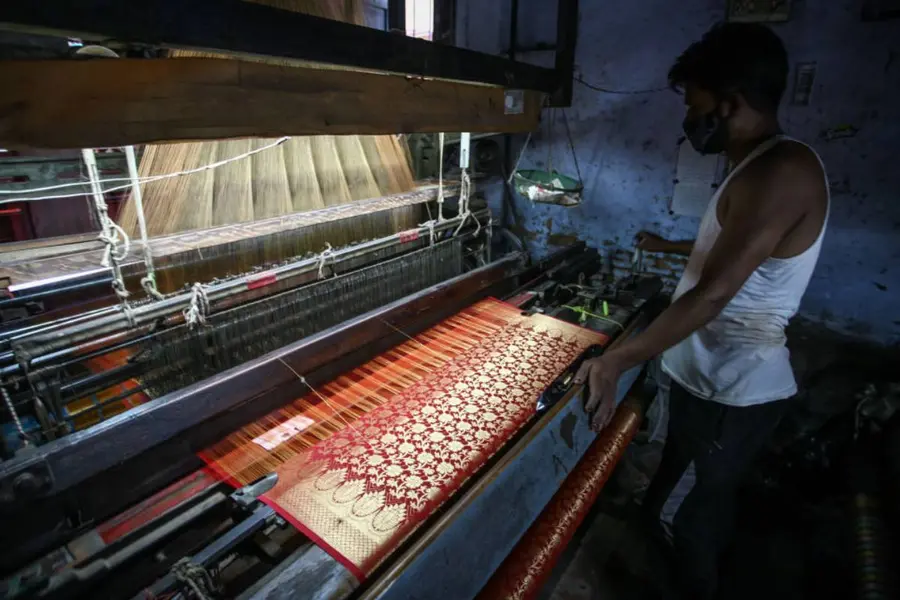 silk weaving