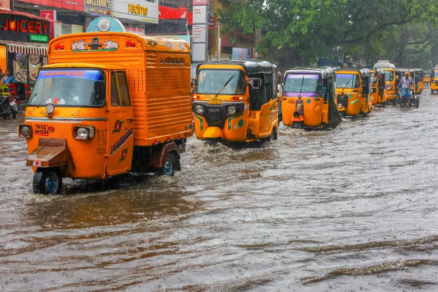 Chennai reels under heavy rainfall; authorities issue Red Alert for city