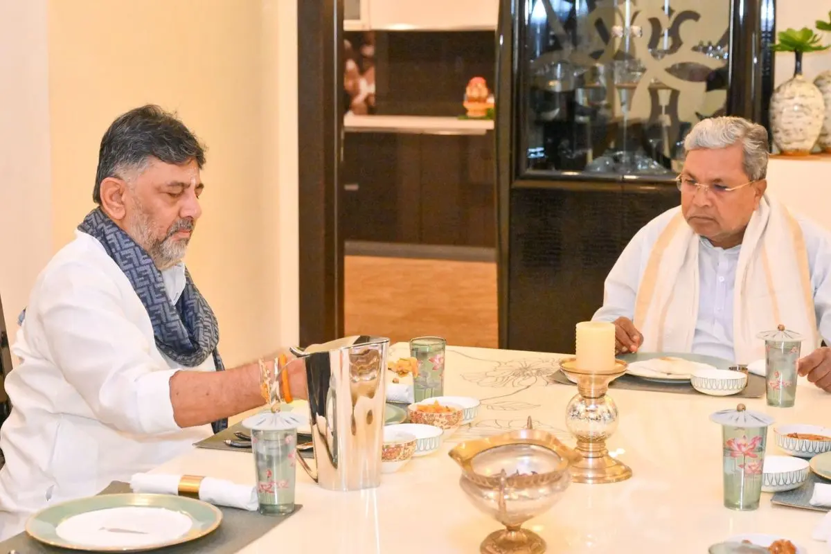 DK Shivakumar and Siddaramiah