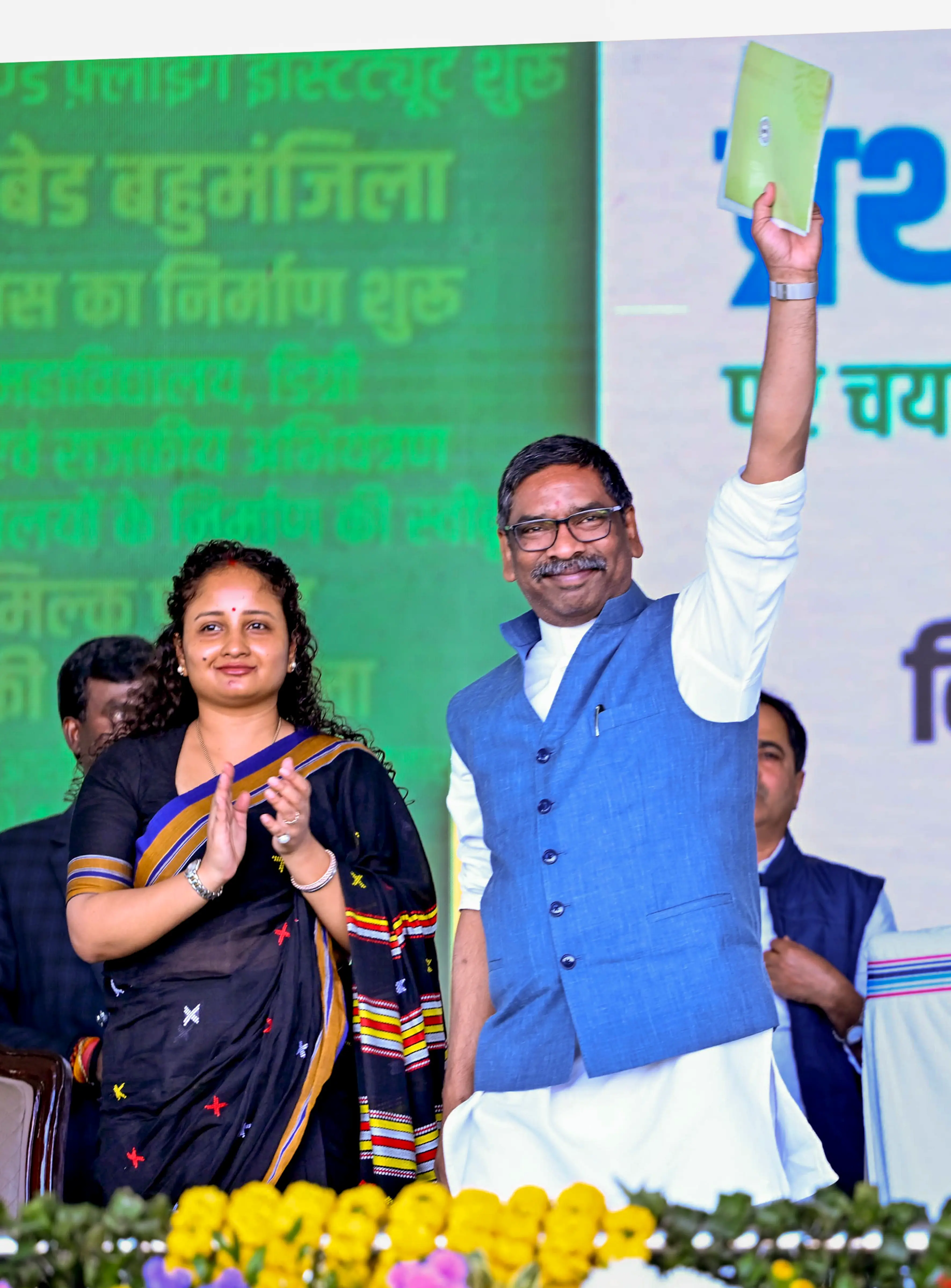 ഹേമന്ത് സോറൻ, കൽപന സോറൻ | Photo: PTI