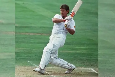 Legendary England cricketer Robin Smith dies at 62