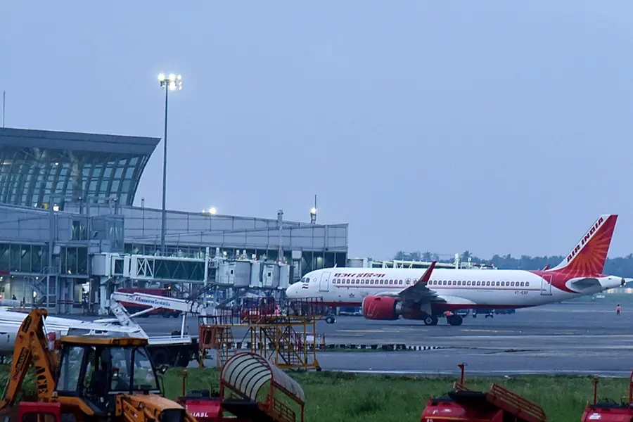 Displaces runway threshold by 88 metres': Centre on Mosque inside Kolkata  Airport | Mathrubhumi English
