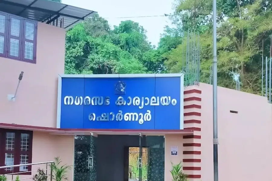 ഷൊര്ണൂർ നഗരസഭയിൽ ആരുകയറും വിജയത്തിന്റെ ട്രാക്കില്
