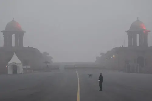 Max temperature dips to 23.7 degrees; Delhi sees its coldest December day so far this year
