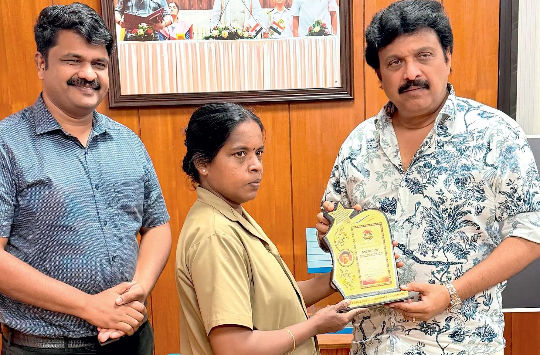 KSRTC  conductor Rekha and Kerala Transport Minister KB Ganesh Kumar | Photo: Facebook,KB Ganesh Kumar