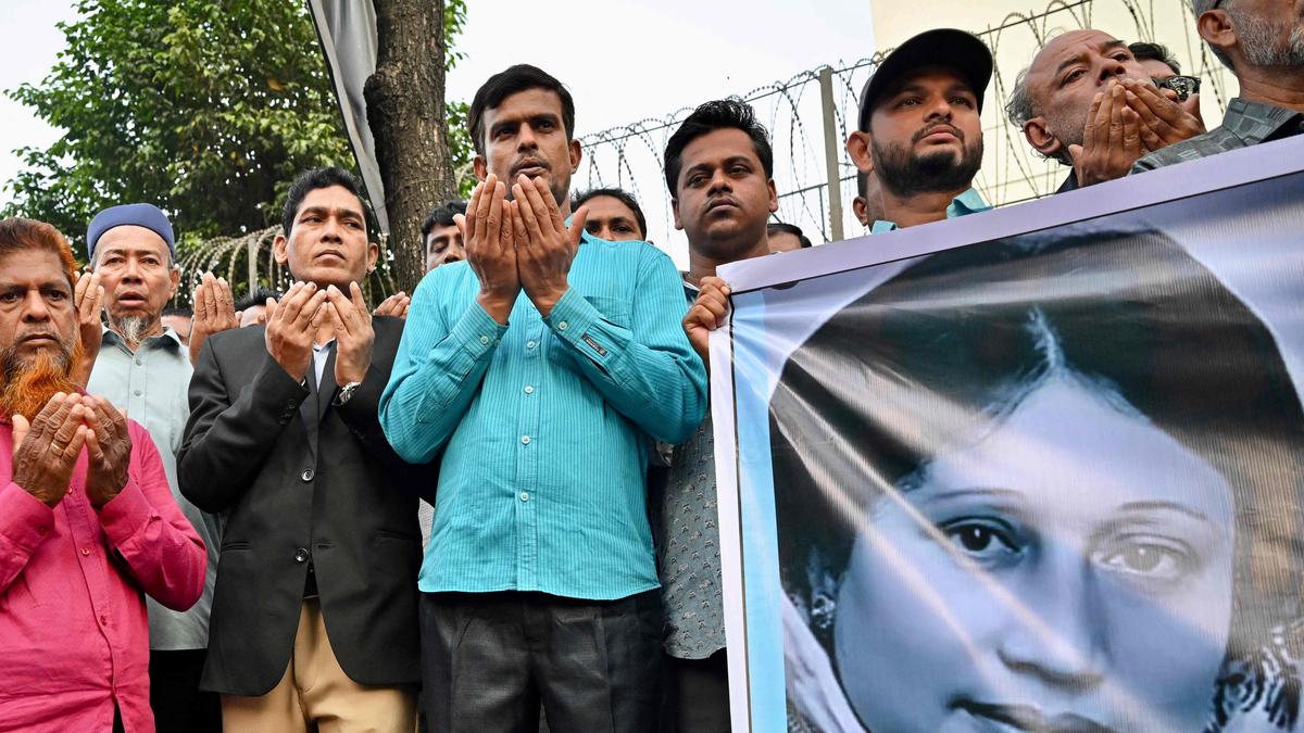 Khaleda Zia remains critical; Chinese medical team joins UK specialists in treating ex-Bangladeshi PM