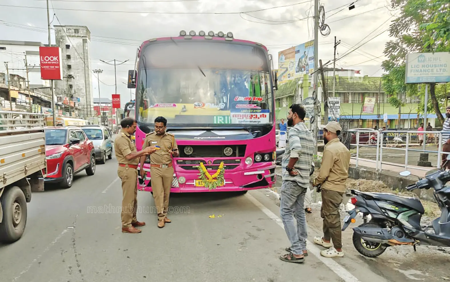 Bus checking