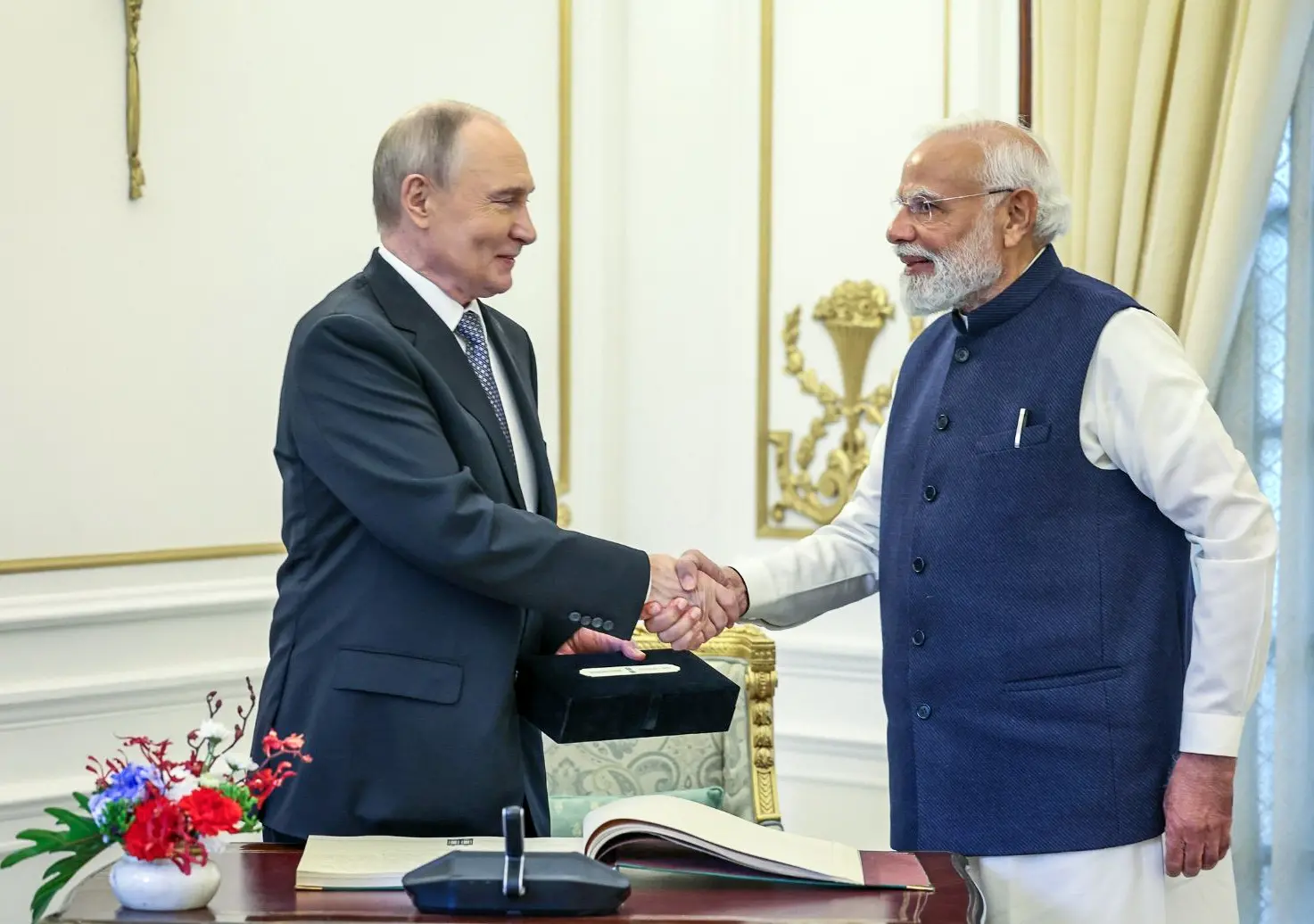 Prime Minister Narendra Modi and Russian President Vladimir Putin | Photo: ANI