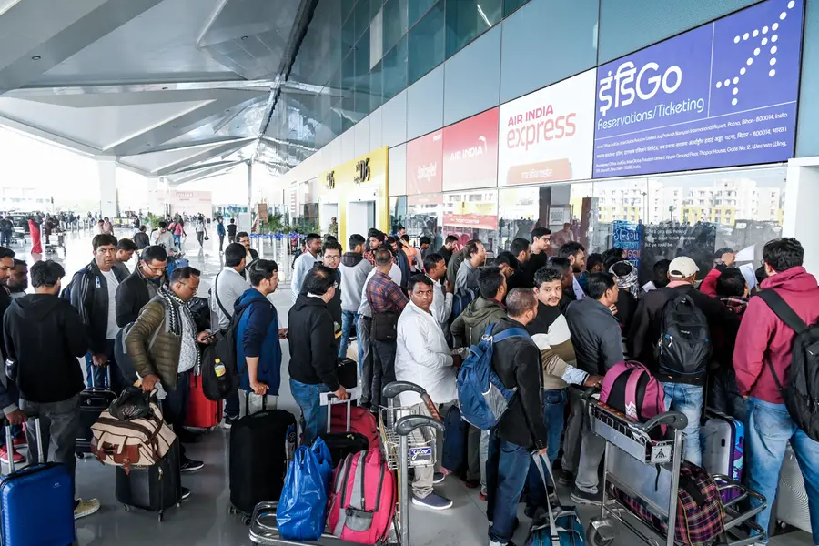 റീഫണ്ടിങ് നടപടികള് ഞായറാഴ്ച രാത്രിക്കകം പൂര്ത്തിയാക്കണം; ഇന്ഡിഗോയ്ക്ക് കര്ശന നിര്ദേശം നല്കി കേന്ദ്രം