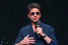 അടുത്ത ജെയിംസ് ബോണ്ടാകുമോ ഷാരൂഖ് ഖാൻ? ഇംഗ്ലീഷ് ഉച്ചാരണം നല്ലതല്ലെന്ന് താരം