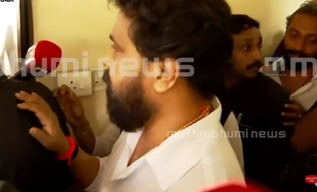 ദിലീപ് കോടതിയില്