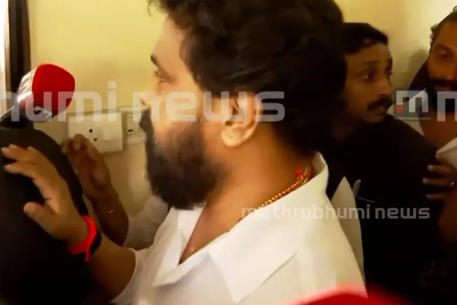 നടി ആക്രമിക്കപ്പെട്ട കേസ്; ആദ്യ ആറ് പ്രതികള്‍ കുറ്റക്കാര്‍, ദിലീപിനെ വെറുതെവിട്ടു