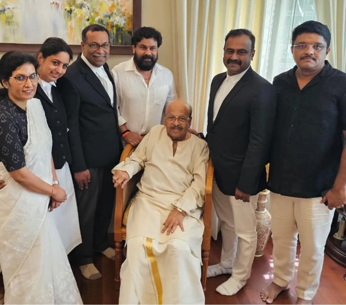 Dileep with his advocates