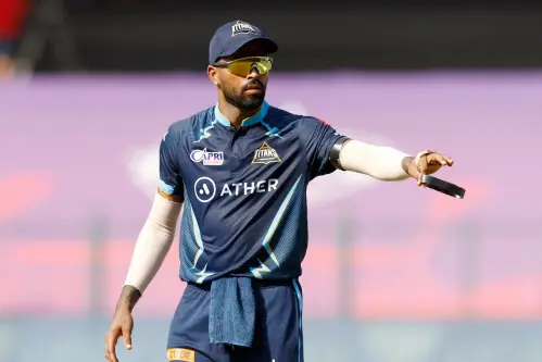 There is no other player like Hardik Pandya in Indian team, says Sanjay Bangar