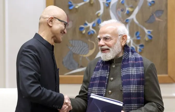 മൈക്രോസോഫ്റ്റ് മേധാവി സത്യ നദെല്ലയും  പ്രധാനമന്ത്രി നരേന്ദ്ര മാേദിയും | Photo: X.com/satyanadella