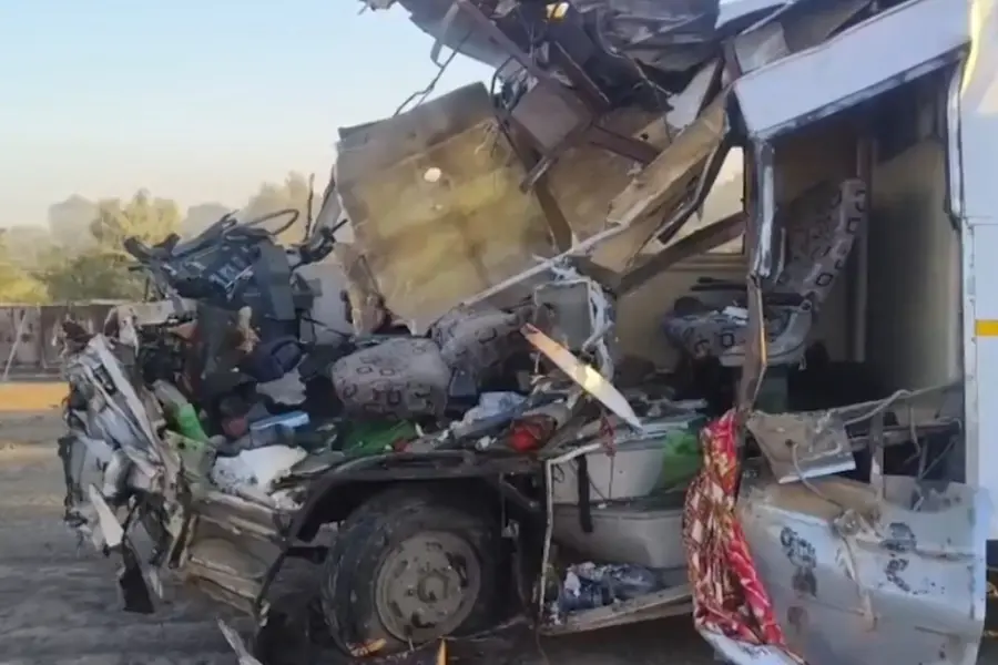 Four bomb squad personnel killed, one critically injured after police vehicle rams into truck