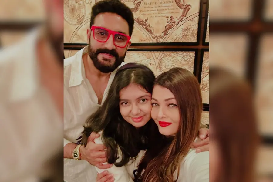 Abhishek Bachchan with Aaradhya Bachchan and Aishwarya Rai Bachchan