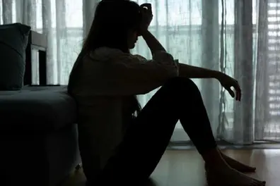 Slow tapering combined with therapy can effectively help stop antidepressants: Study