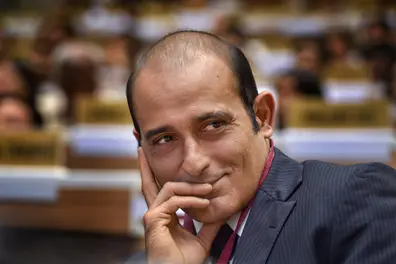 ‘Going bald at 19 can break you mentally’: Akshaye Khanna opens up about the silent battle behind his smile