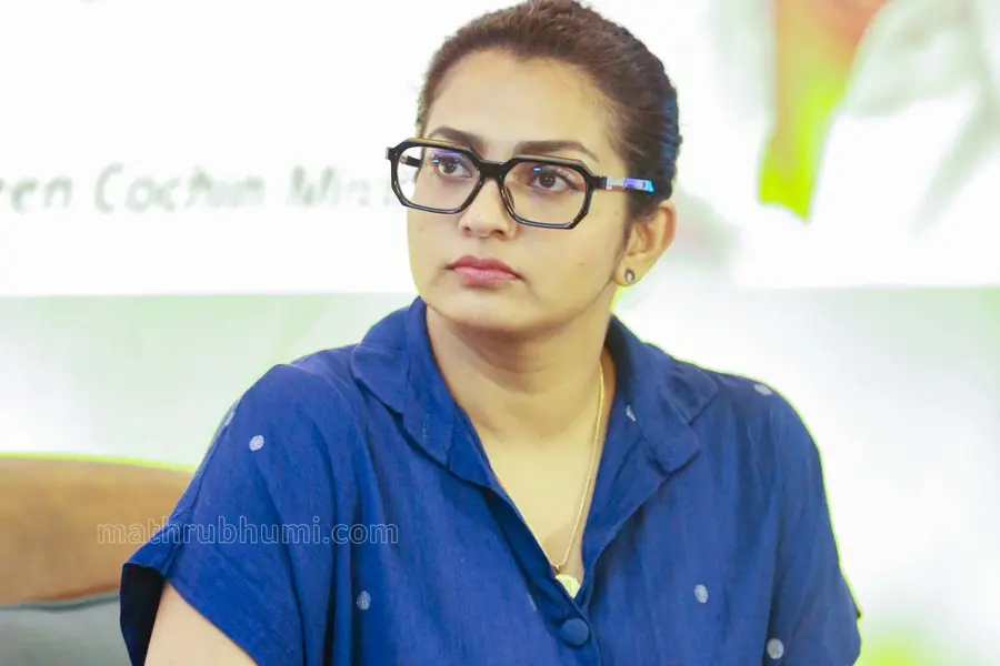 parvathy thiruvothu