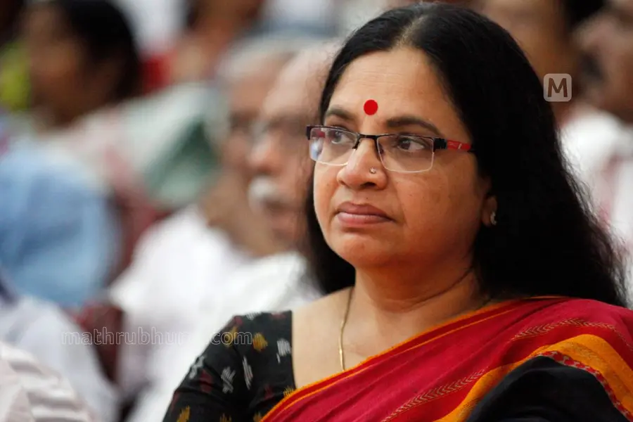 ഈ വിധിയോടെ അതിജീവിതയ്ക്കാണ് യഥാര്ഥത്തില് ജീവപര്യന്തം ശിക്ഷ കിട്ടിയത്; സഹിക്കാനാകുന്നില്ലെന്ന് ഭാഗ്യലക്ഷ്മി