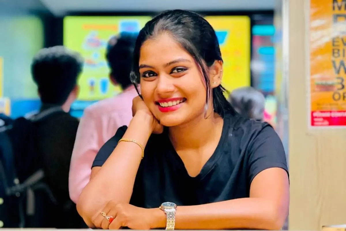 വൈഷ്ണ സുരേഷ്