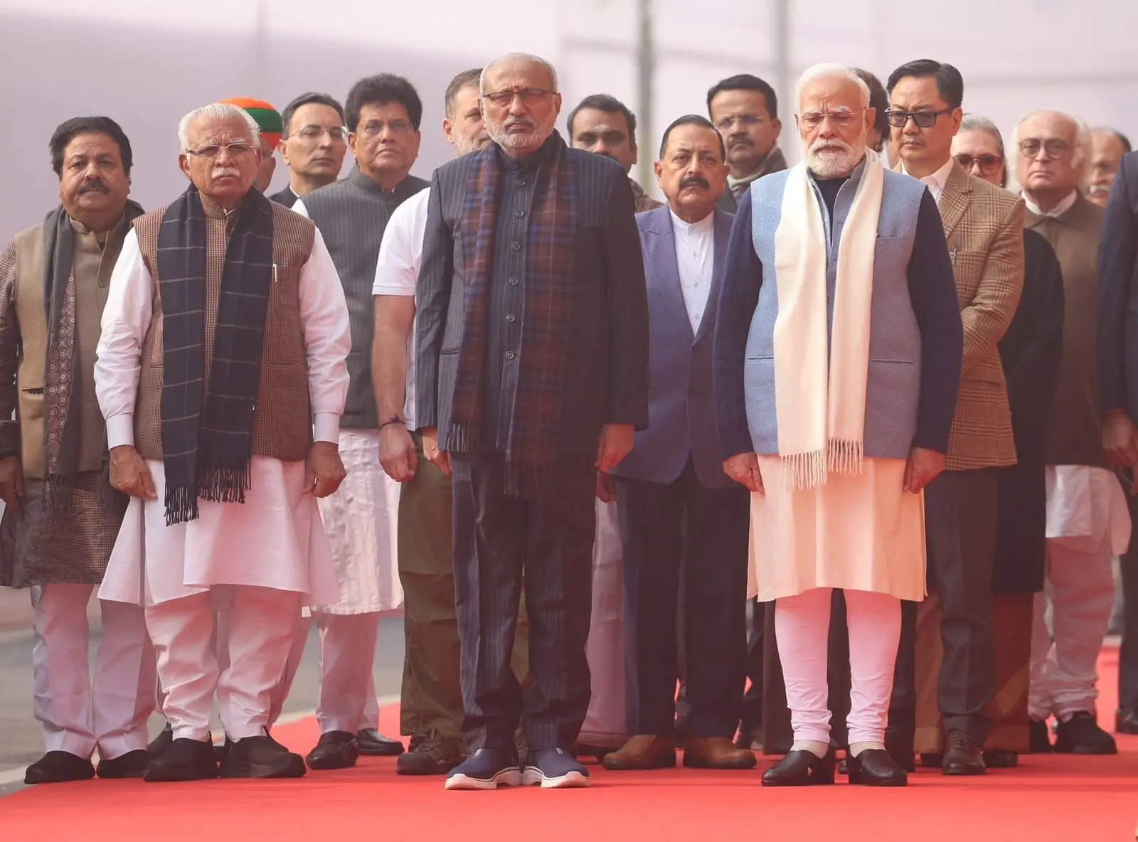 Top leaders paying tribute. Photo: X