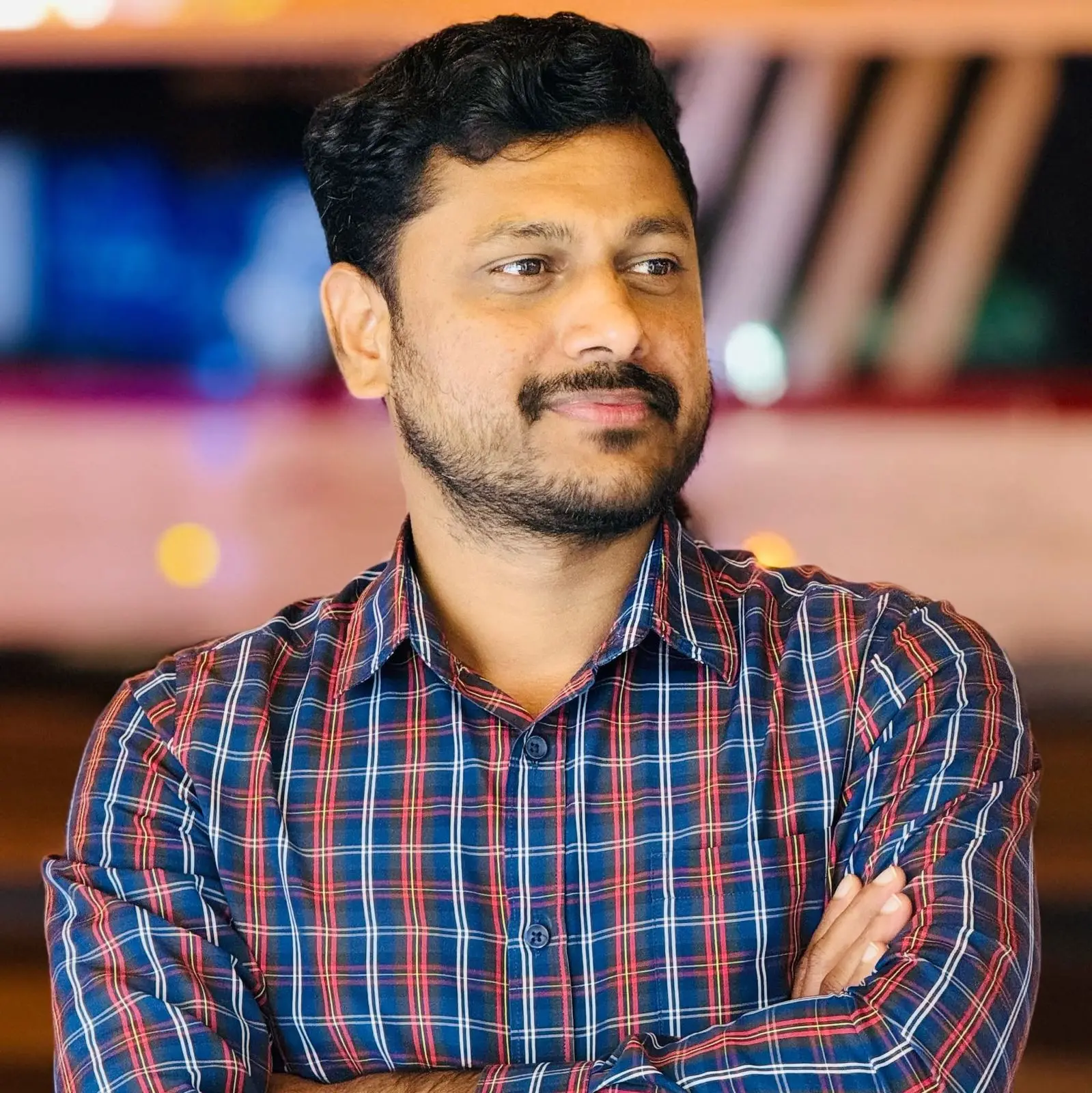 രതീഷ് പരുത്തിപ്പുള്ളി