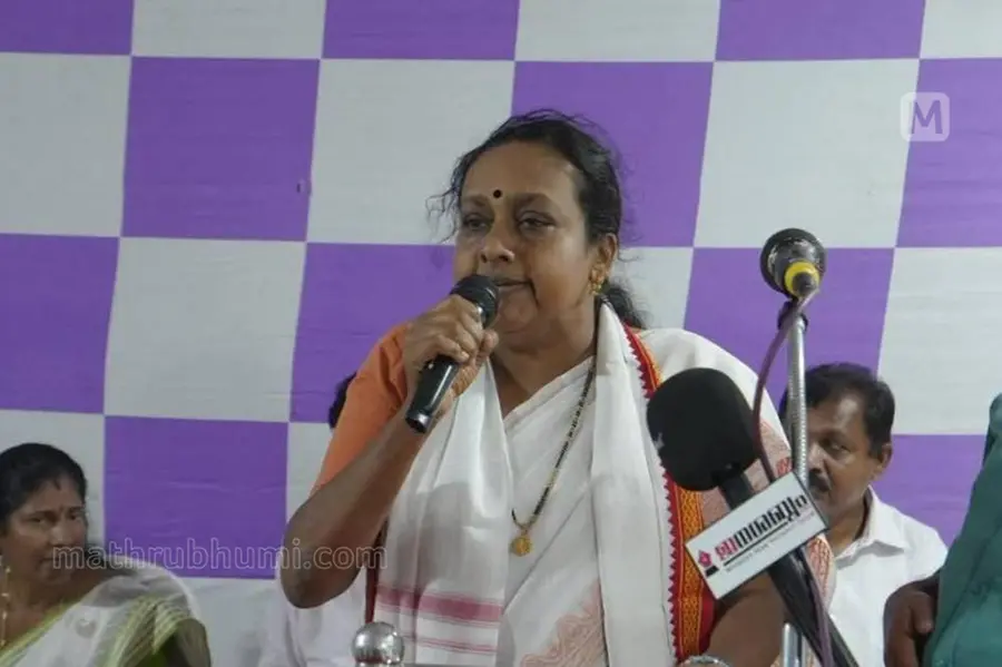 ഇടവക്കോട്ടെ യു.ഡി.എഫ് സ്ഥാനാര്ഥി കുഴഞ്ഞുവീണുമരിച്ചു
