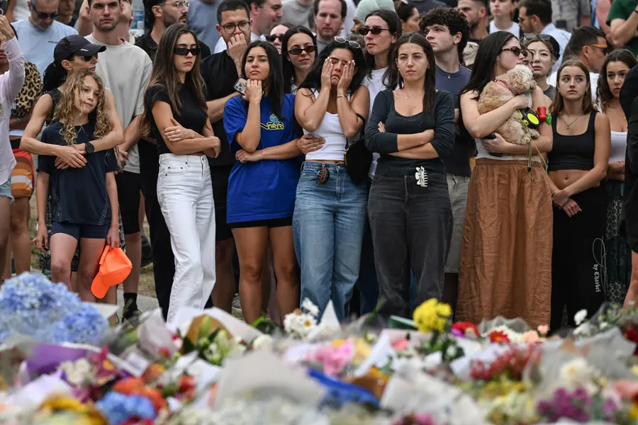 Gun law overhaul planned as Australia mourns mass shooting at Bondi Beach