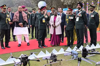 Vijay Diwas: India remembers 1971 war victory as PM Modi, Army salute fallen heroes | VIDEO