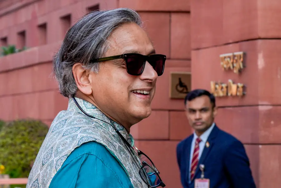 Shashi Tharoor