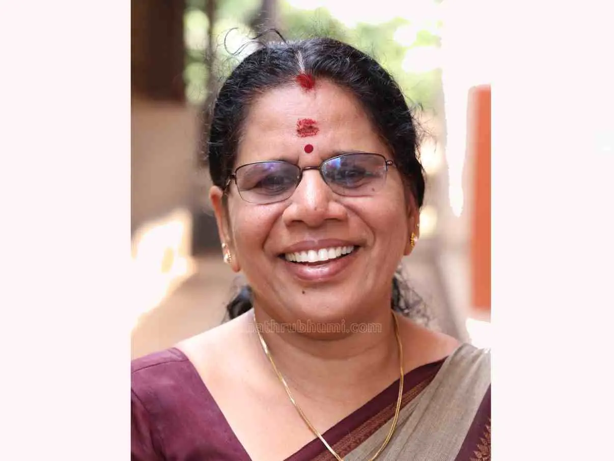 പി.ഇന്ദിര