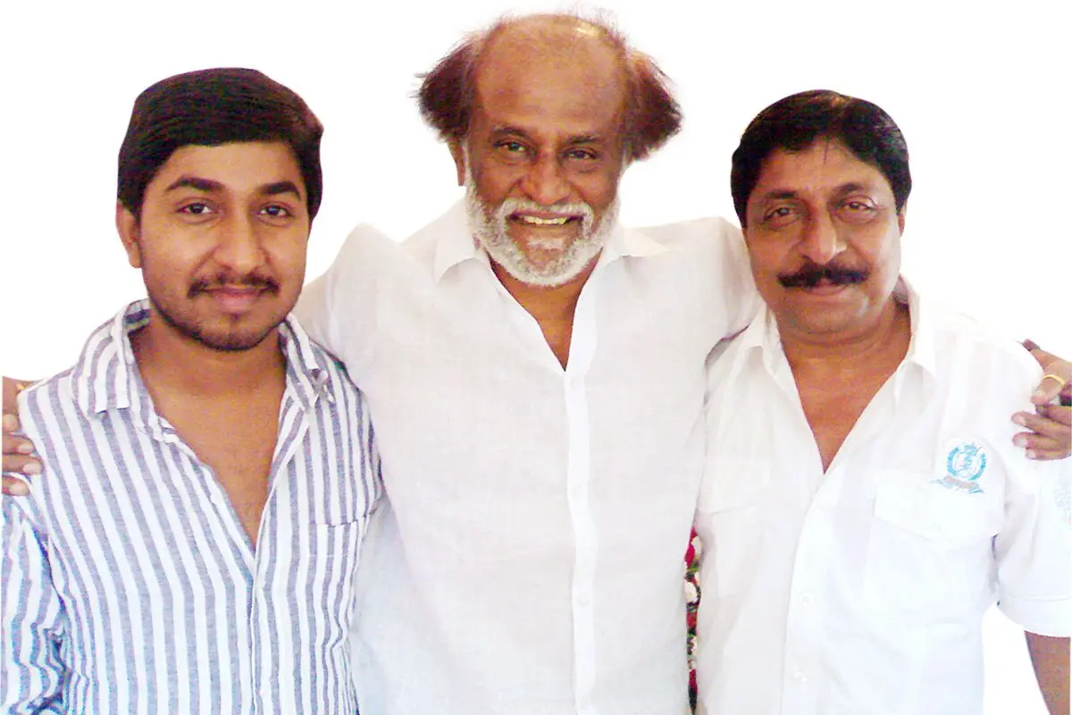 Rajinikanth with Sreenivasan and his son Vineeth Sreenivasan | Photo: Mathrubhumi