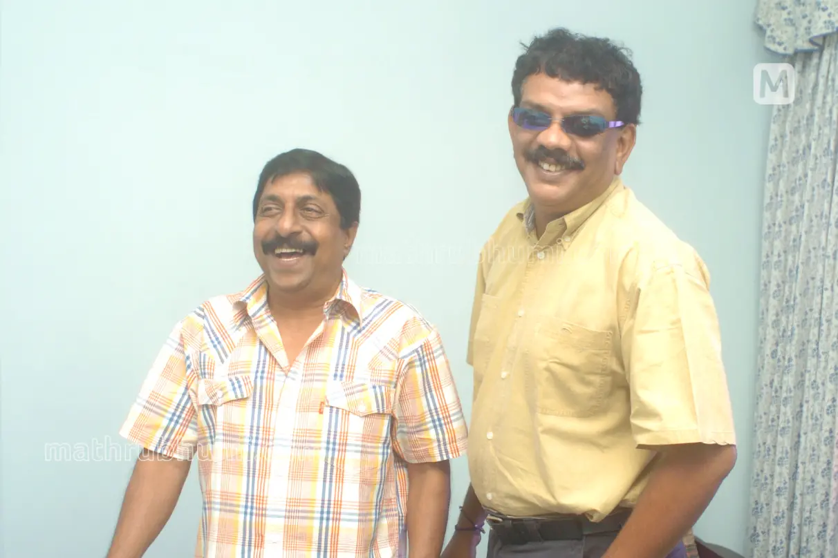 ശ്രീനിവാസനും പ്രിയദർശനും | ചിത്രം: മാതൃഭൂമി ആർക്കൈവ്സ്