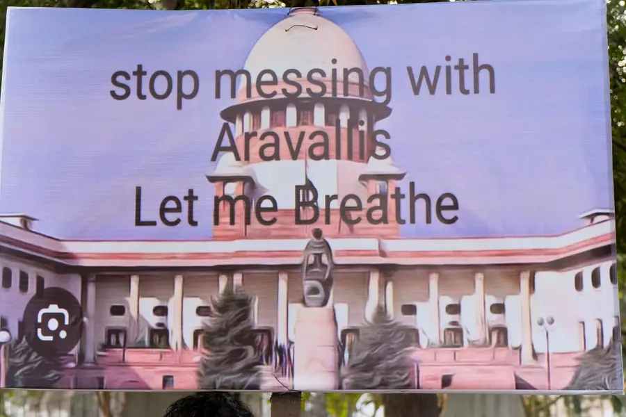 Save Aravalli protest in Gurugram