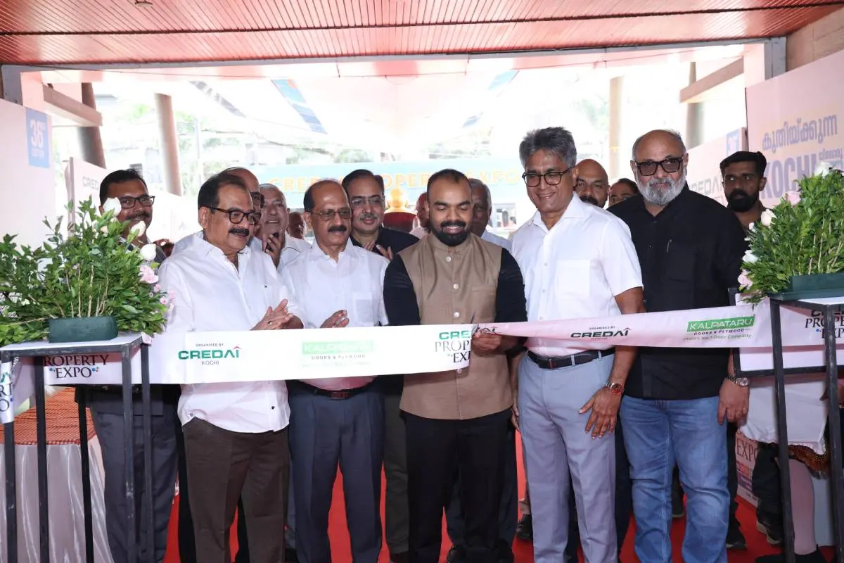 36-ാമത് ക്രെഡായ് കൊച്ചി പ്രോപ്പർട്ടി എക്സ്പോ, വ്യവസായ വാണിജ്യ വകുപ്പ് ഡയറക്ടർ വിഷ്ണു രാജ് ഉദ്ഘാടനം ചെയ്യുന്നു.