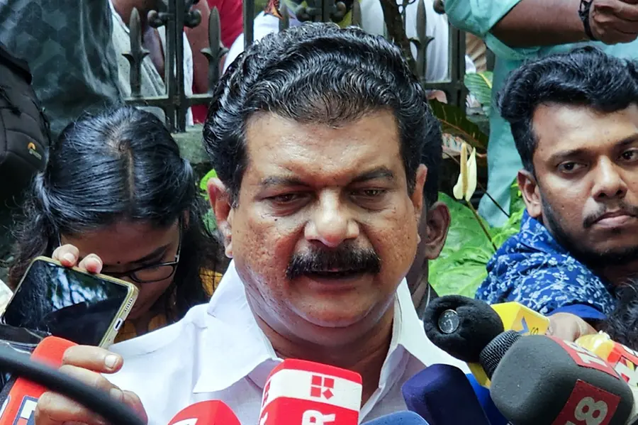 യുഡിഎഫ് പറഞ്ഞാൽ ഏതുമണ്ഡലത്തിലും മത്സരിക്കും -പി.വി. അൻവർ