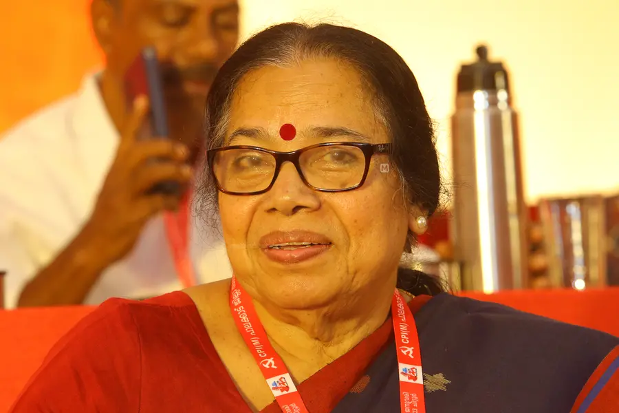 ട്രെയിൻ യാത്രയ്ക്കിടെ പി.കെ ശ്രീമതിയുടെ ബാഗ് മോഷണം പോയി; സ്വർണവും പണവും ഫോണും നഷ്ടപ്പെട്ടു